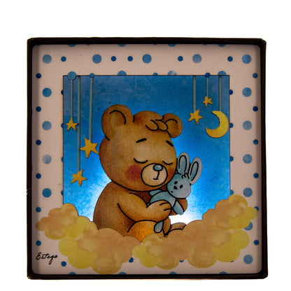 Quadro 3d in scatola, da appoggio, soggetto Orsacchiotto. Dimensioni 11,5x11,5 cm