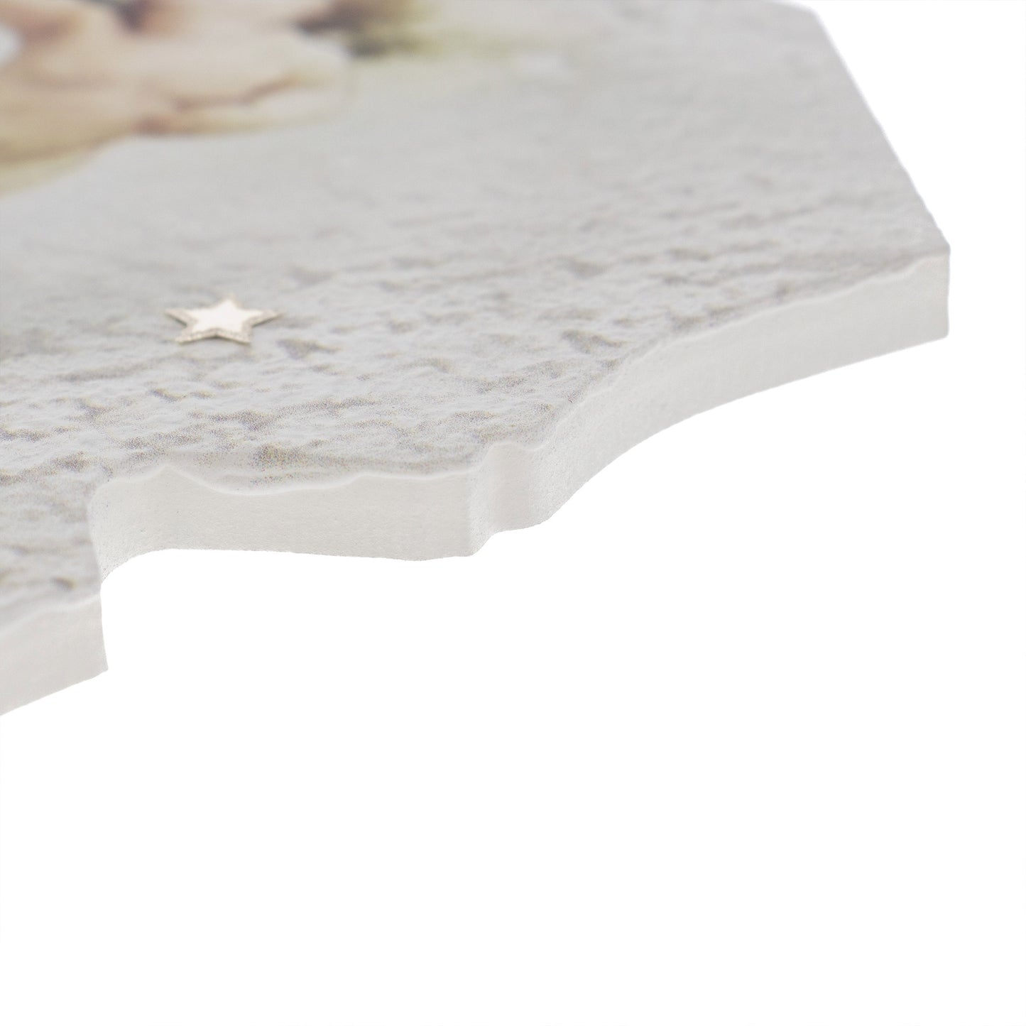 Quadro sagomato Sacra Famiglia con decorazioni in rilievo. Dimensioni 33x63 cm