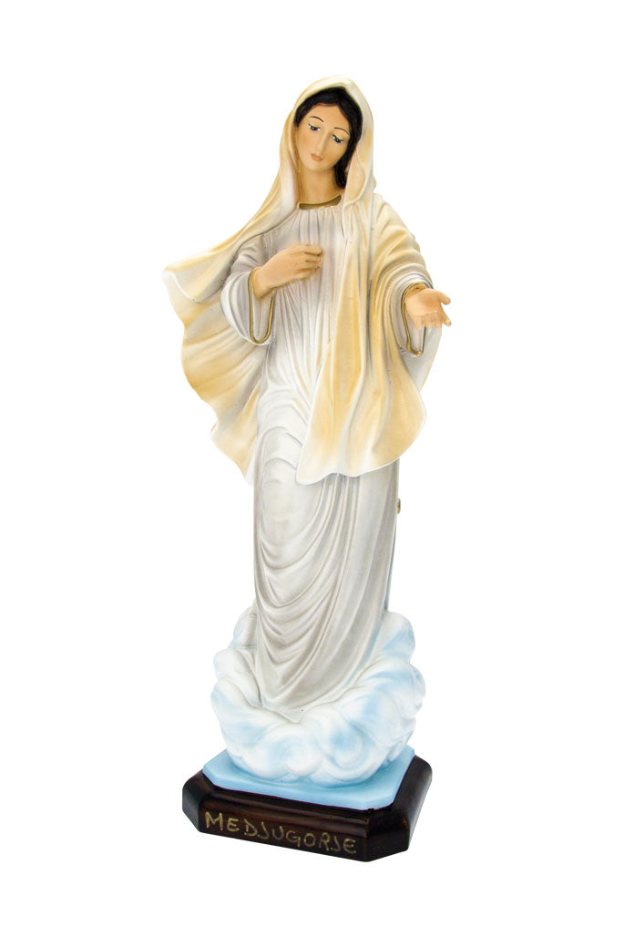 Statua Madonna Regina della pace, in resina vuota dipinta. Altezza 60 cm