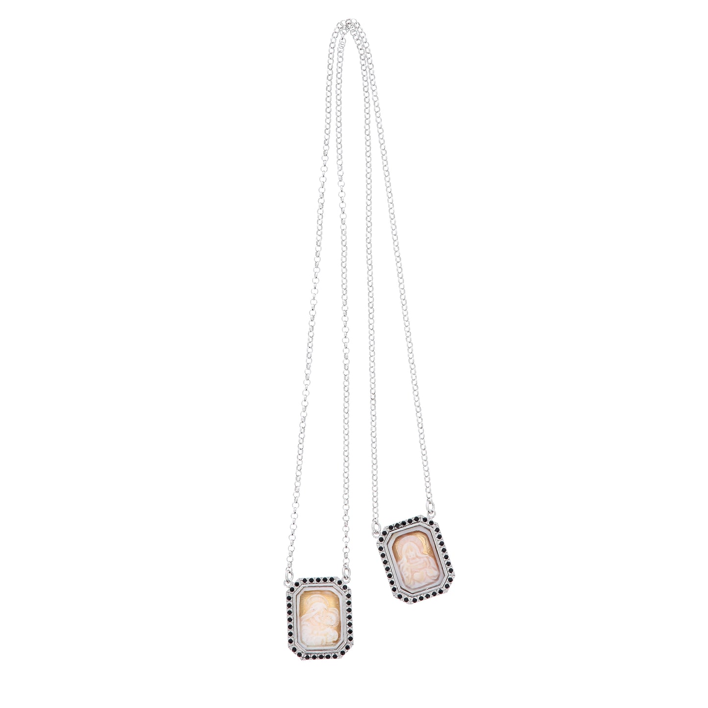 Scapolare in argento 925 con zirconi e cammeo

