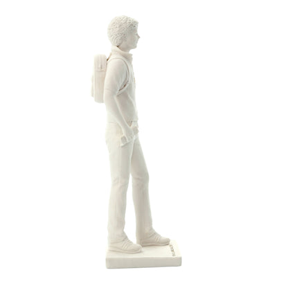 Statua san Carlo Acutis, in polvere di marmo bianca. Altezza 15 cm