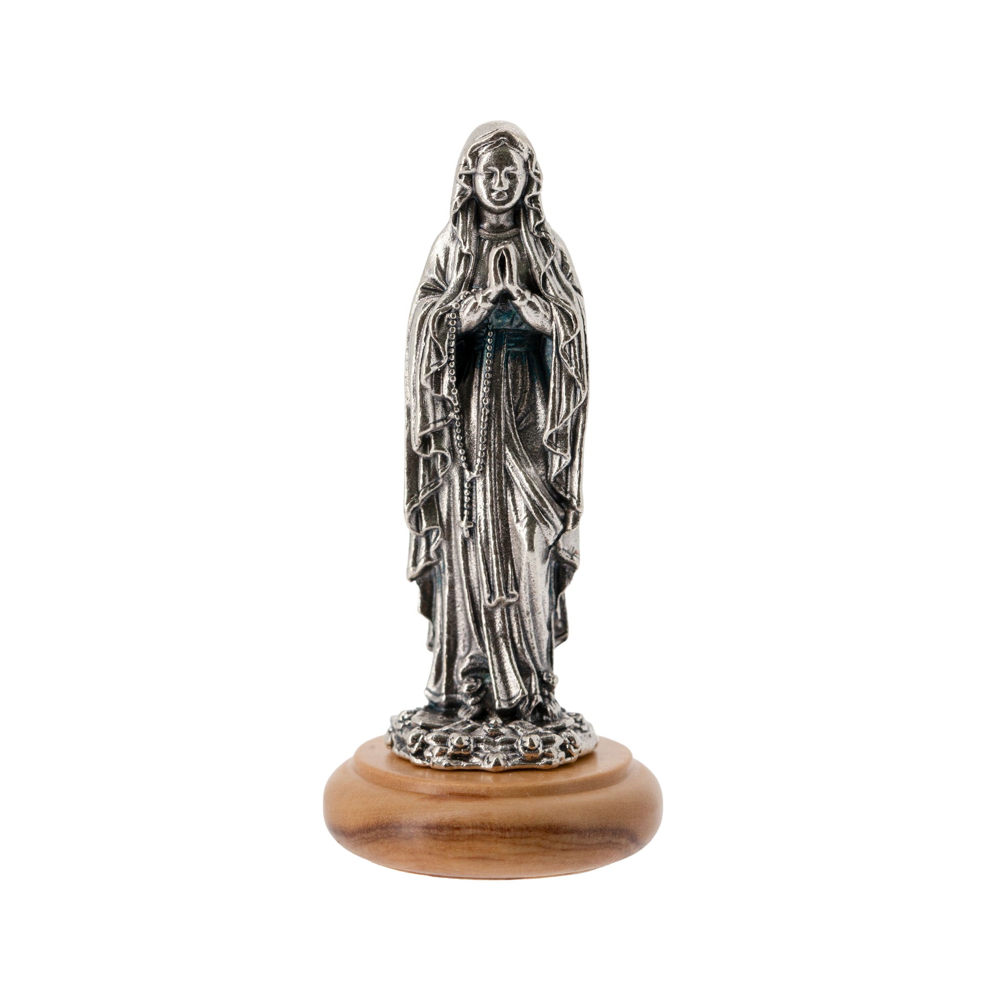 Statua Madonna di Lourdes in metallo argentato e base in legno d'ulivo. Altezza 6,5 cm
