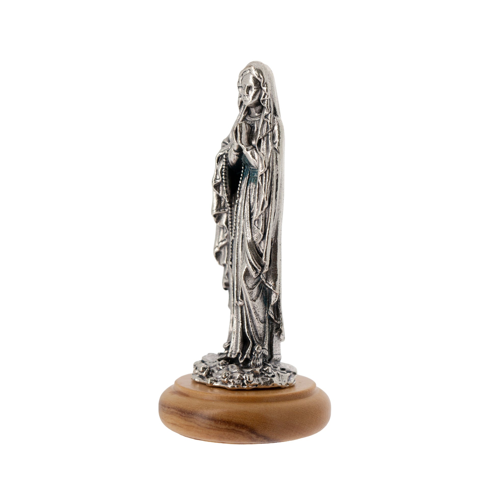 Statua Madonna di Lourdes in metallo argentato e base in legno d'ulivo. Altezza 6,5 cm
