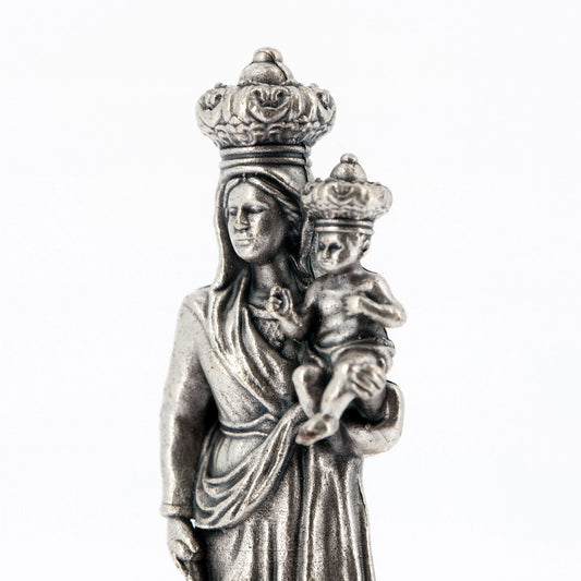 Statua Madonna della Speranza in metallo argentato e base in legno d'ulivo. Altezza 7 cm
